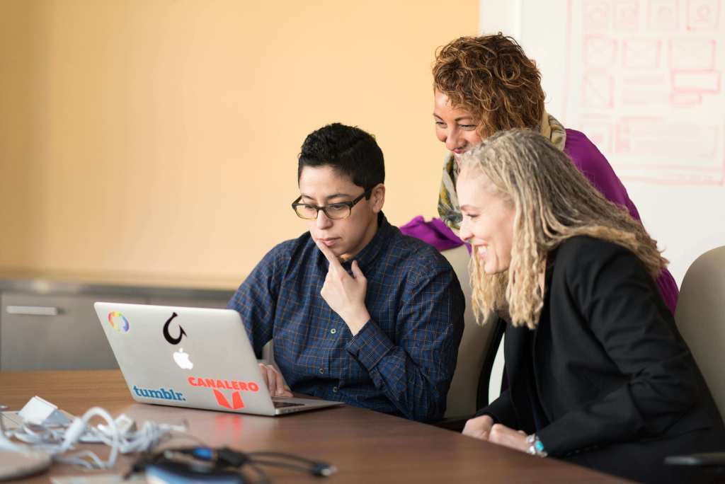 Acendeo nearshore software developers from Latin America working remotely with a US engineering team